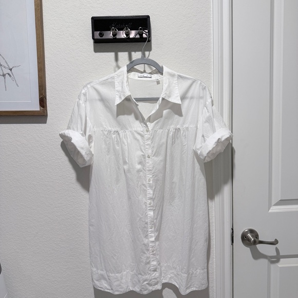 Vince Tops - Vince Crisp White Collared Short Roll Sleeve Feminine Button Up Shirt Size Large